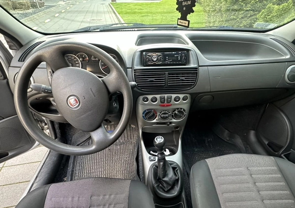 Fiat Punto cena 9900 przebieg: 239000, rok produkcji 2010 z Biała małe 29